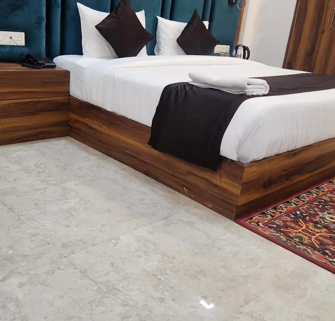 ****  Hotel Grand View - Agra Agra  India